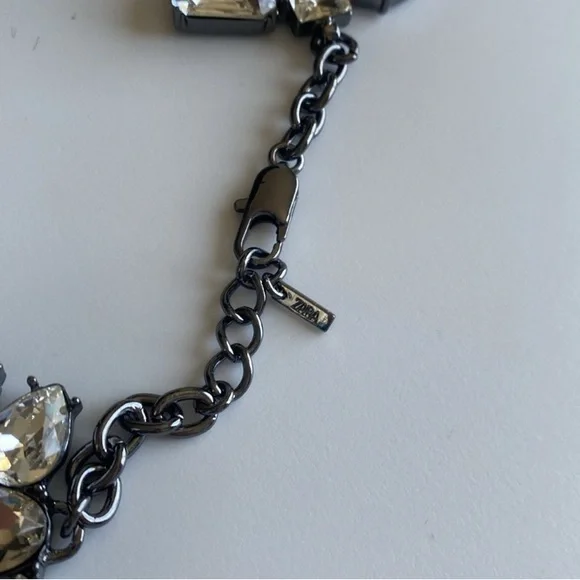 Zara Crystal Necklace - Picture 8 of 9